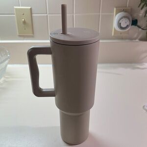 Gray Slm Tumbler with Handle and Straw
